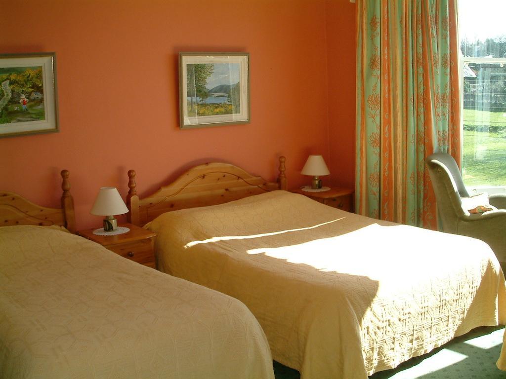 Claremont House Bed & Breakfast Dun Laoghaire Oda fotoğraf